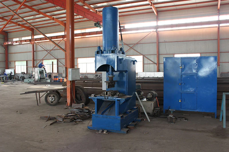 Hydraulic Press Machine 1500KN