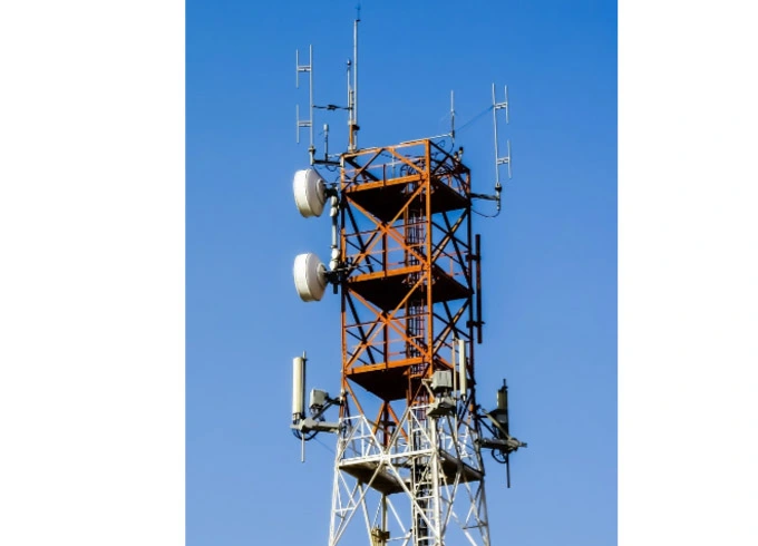 Torres de rádio e TV